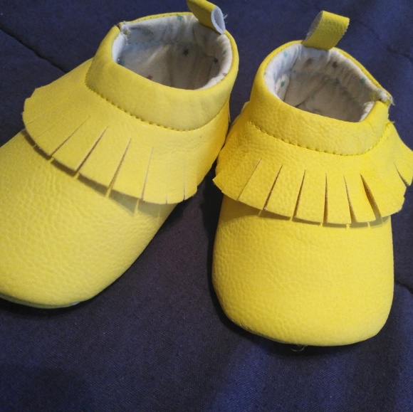 Yellow Moccasins - Picture 1 of 3